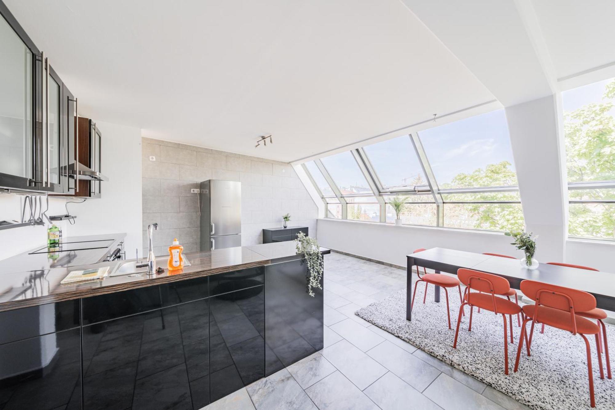 Apartments Next To Schoenbrunn - Free Parking !!! Wien Ngoại thất bức ảnh