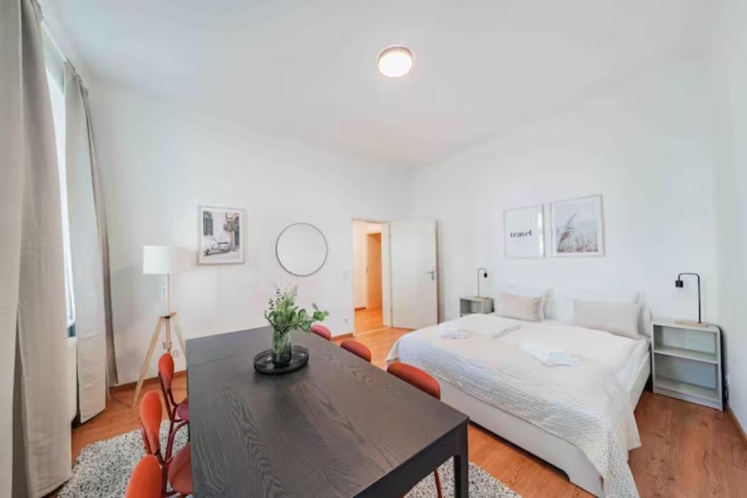Apartments Next To Schoenbrunn - Free Parking !!! Wien Ngoại thất bức ảnh