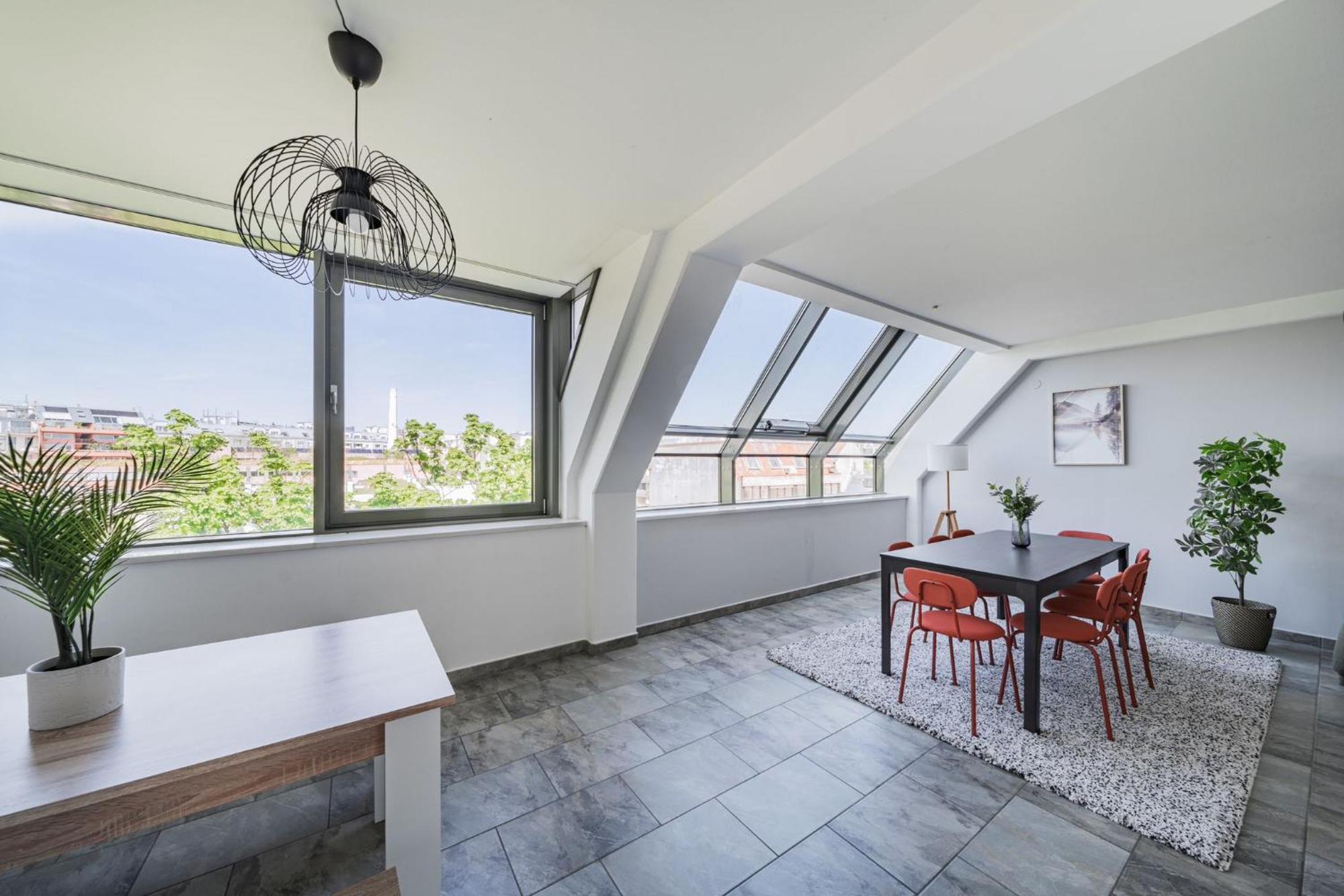 Apartments Next To Schoenbrunn - Free Parking !!! Wien Ngoại thất bức ảnh